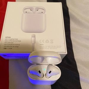 Apple AirPods 2nd gen